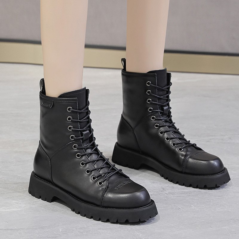 Autumn 2021 new Martin boots female British style round toe thick bottom tube black short boots trend